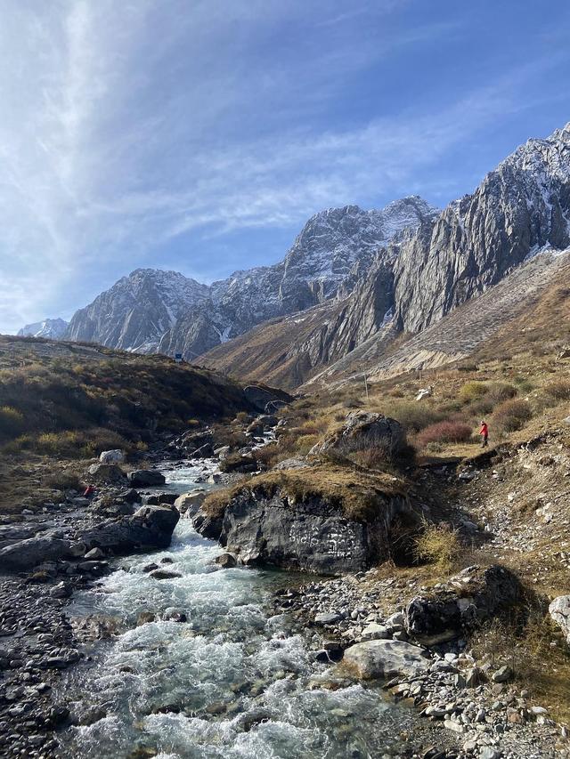 揭秘甘白路：穿越川西天堂与地狱的终极自驾指南