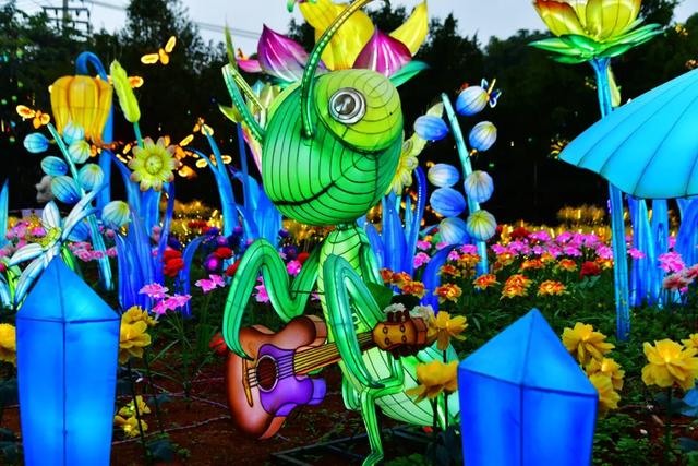 桂林：首届非遗千灯游园，光影艺术璀璨盛宴！