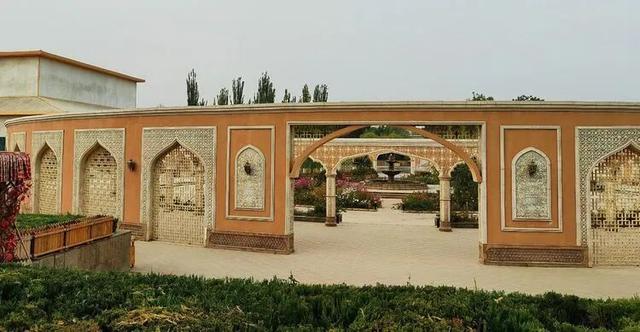 邢强 | 秋游南疆