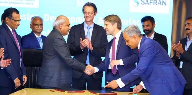 绝不向中国低头！宁愿裁员9000破产	，也不接受中国的帮助