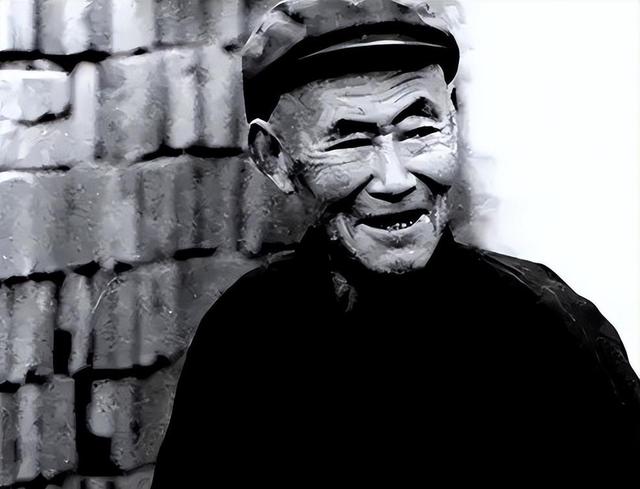 他曾受毛主席接见10次，还被写进文章，78年被免去所有职务，为何