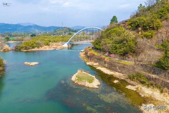 余杭的吴山公园已完美超越市区吴山广场，人文景观丰富又野趣横生