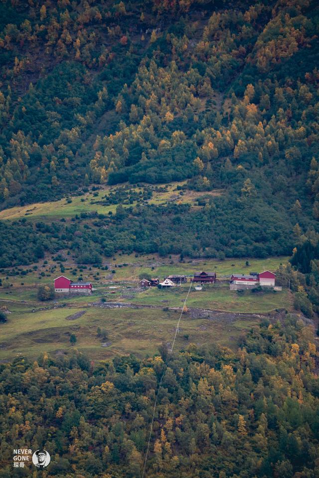 挪威秋韵，峡湾森境