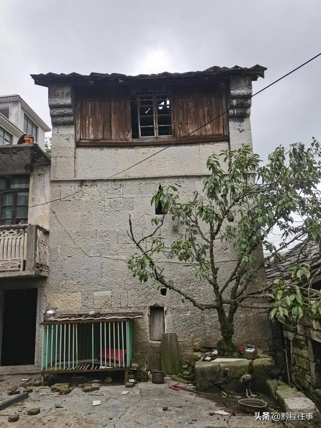 寻找一个空中阁楼躲匪洞堡，一栋150多年历史的深宅大院