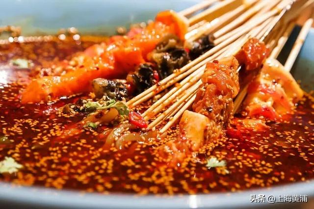 客流持续大涨！这个“人挤人”也要去的地方，最近有了新“顶流”，“买吃逛”都有好去处，你试过了吗？