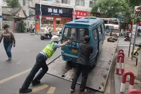 最新消息，三、四轮车管理又有新模式，有些免罚款，有些要扣车图片
