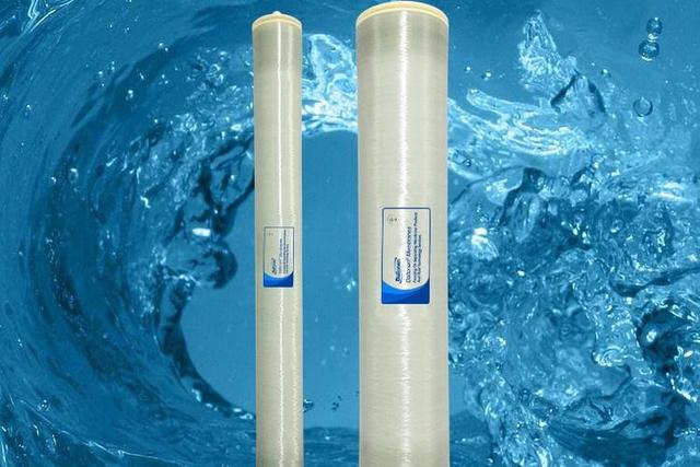 看了沙特每日海水淡化产量，再看中国的海水淡化产量，差距醒目