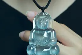 人以金求玉，玉凭缘寻人，翡翠具体的实物案例分享？图片