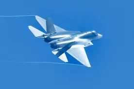 这就叫中规中矩！为什么F-35B是降低歼-35设计难度的最大助力？图片