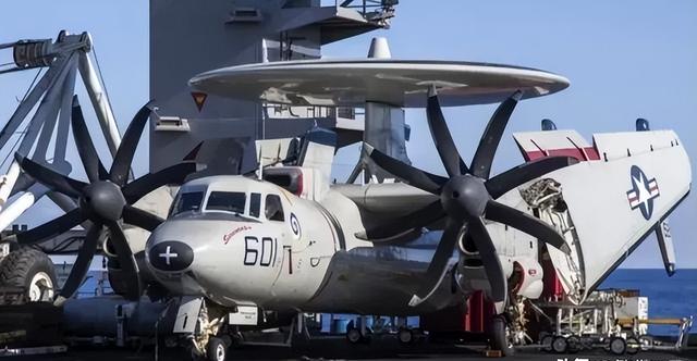 空警-600 “抄袭” E-2D？看尾翼、雷达、航程差距，实则领先半代