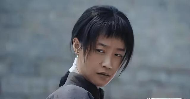 《生万物》：父子共染一女，撕开体面后，才懂银子不过是泄欲工具