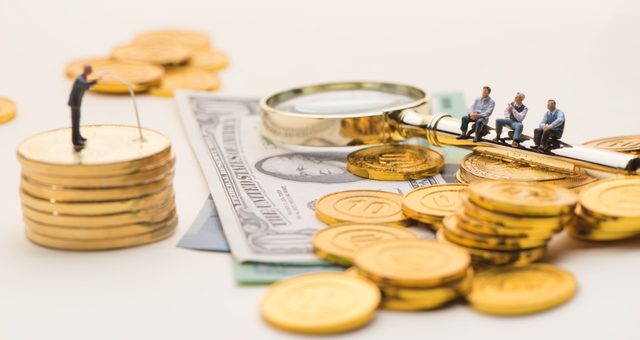 黄金冲上5100美元后是买还是抛？警惕金价暴跌看这三点就够了