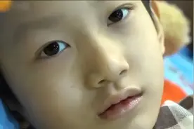 河南6岁男孩癌症晚期,生命仅剩10天,临终前微笑告别父母图片