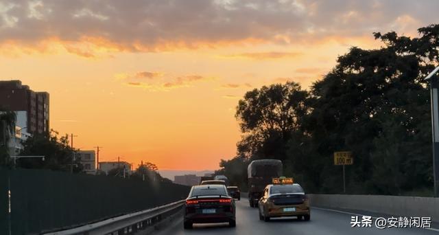 看日落，最美的落日在新疆——所有最美夕阳都汇聚在今天的页面中
