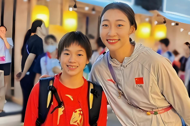 人民日报锐评全红婵捐赠直播收入	，释放3大信号，郭晶晶说对了