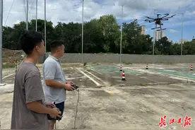 货车司机转行当“机长”，武汉无人机“飞手”考证热图片