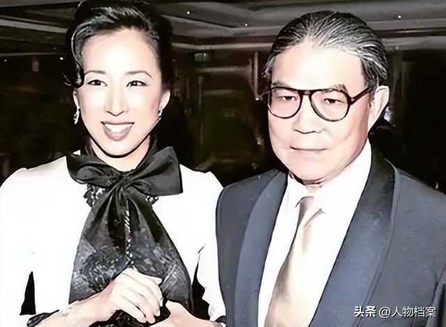 郭晶晶代言出事刚两天，恶心的一幕出现了	，霍家的做法令人意外