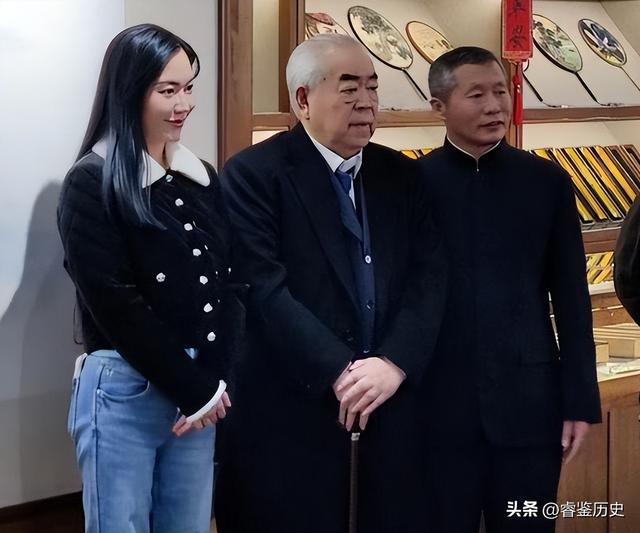 87岁著名画家喜得独子！四婚老婆37岁	，新婚一年官宣3个重大决定