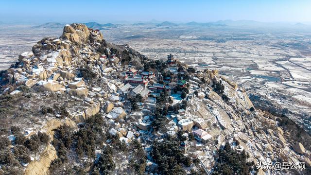 瞰齐鲁 | 雪落峄山，分外妖娆