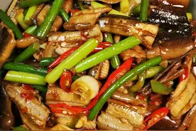 3种天然补肾食物，建议男性朋友：一周吃2次，缓解疲劳，恢复精力图片