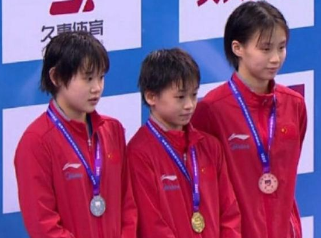 全红婵也没想到，张家齐官宣退役仅1个月，就走上了另一条上坡路