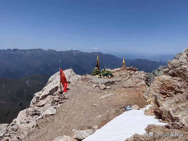 成功登顶母太子山