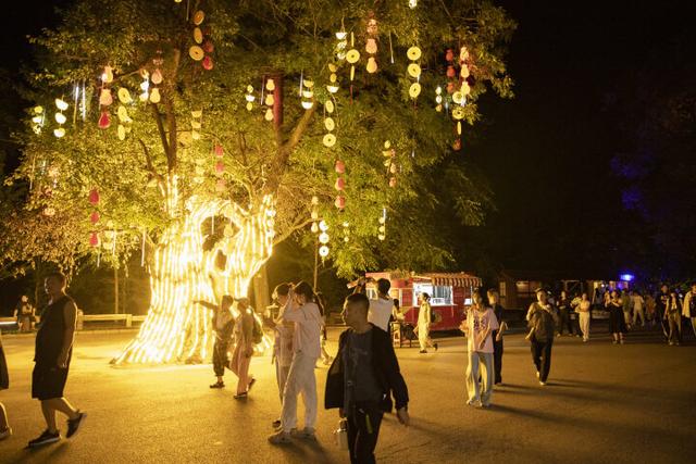 夜游首选！千山奇妙夜体验感满满