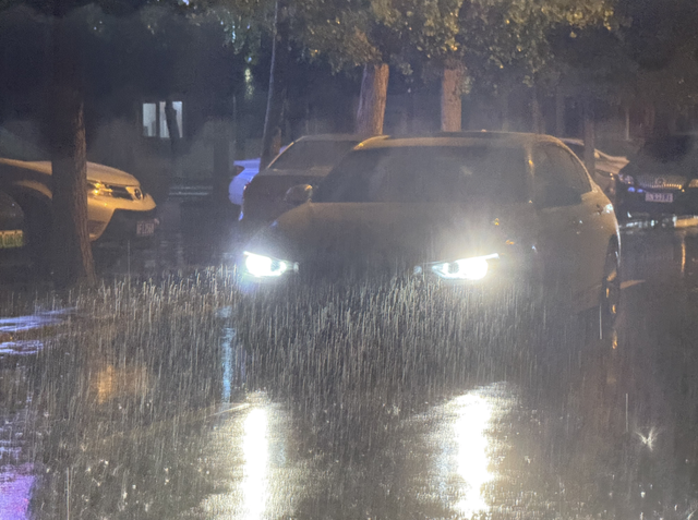北京城区已达大雨量级，今夜降雨持续！10月上旬，为何雨水不断？