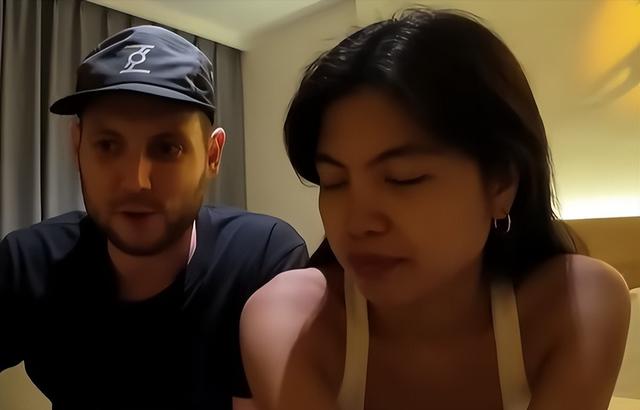 爱尔兰情侣带着偏见来中国旅游，结果不到二十四小时就被打脸三次