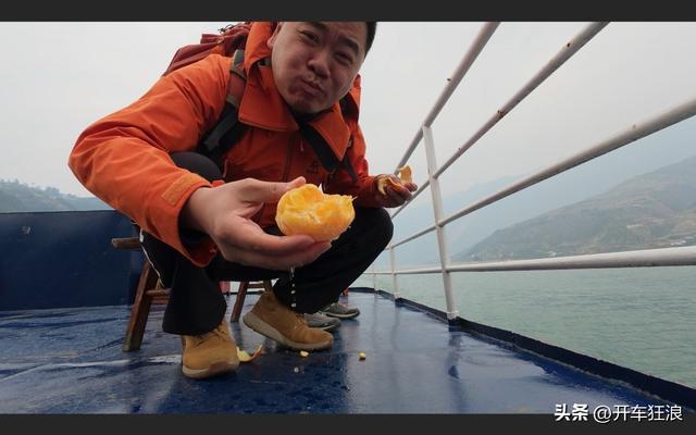 公交船游三峡，最有烟火气的游玩攻略