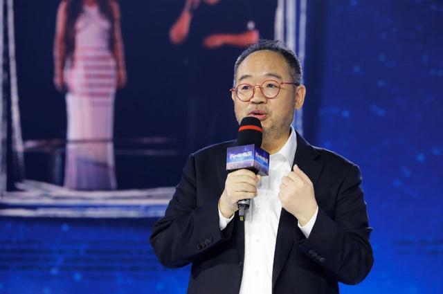 《繁花》录音事件升级，完整版长达43分钟，受牵连的远不止游本昌