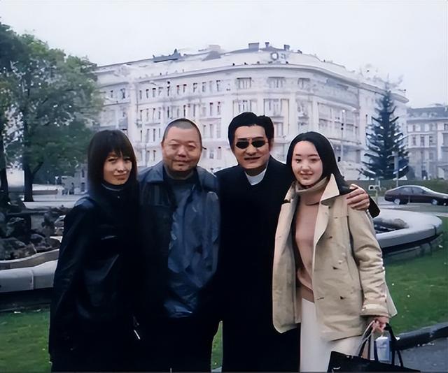 她连上4次春晚，和恩师同居怀孕，被骗流产，57岁依然无人敢娶