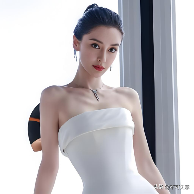 外表是仙女，私下里却抽烟成瘾的9位女明星，刘亦菲最令人意外！
