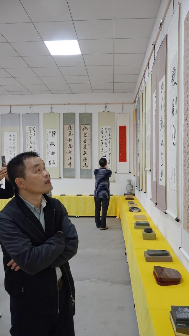 国庆节当天，南充嘉陵这条山沟逆天成了一帮文人墨客“打卡地”！