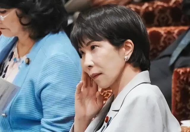 第一个力挺中国的战友出现，只要日本敢出兵，立马使出绝招