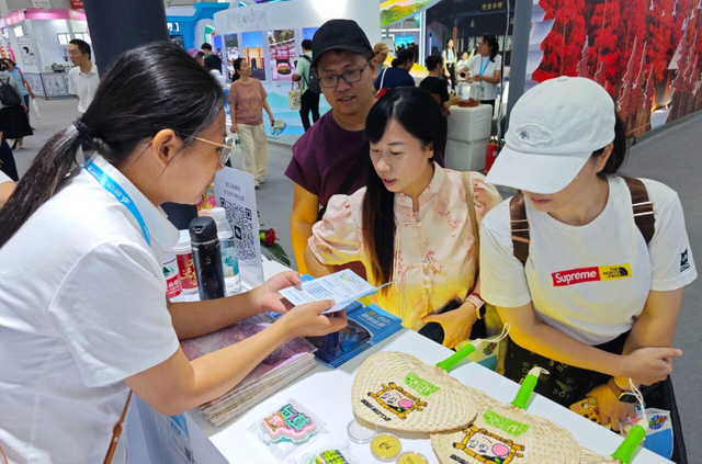 献礼“超级文旅日” ！武汉城建集团文旅项目亮相2025文旅博览会