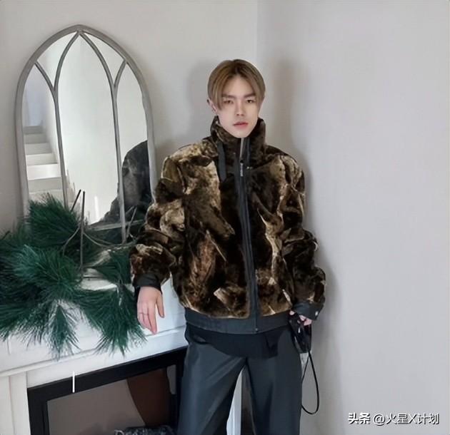 一路走好！解晓东因抢救无效去世，曾摔伤重度昏迷，年仅30岁