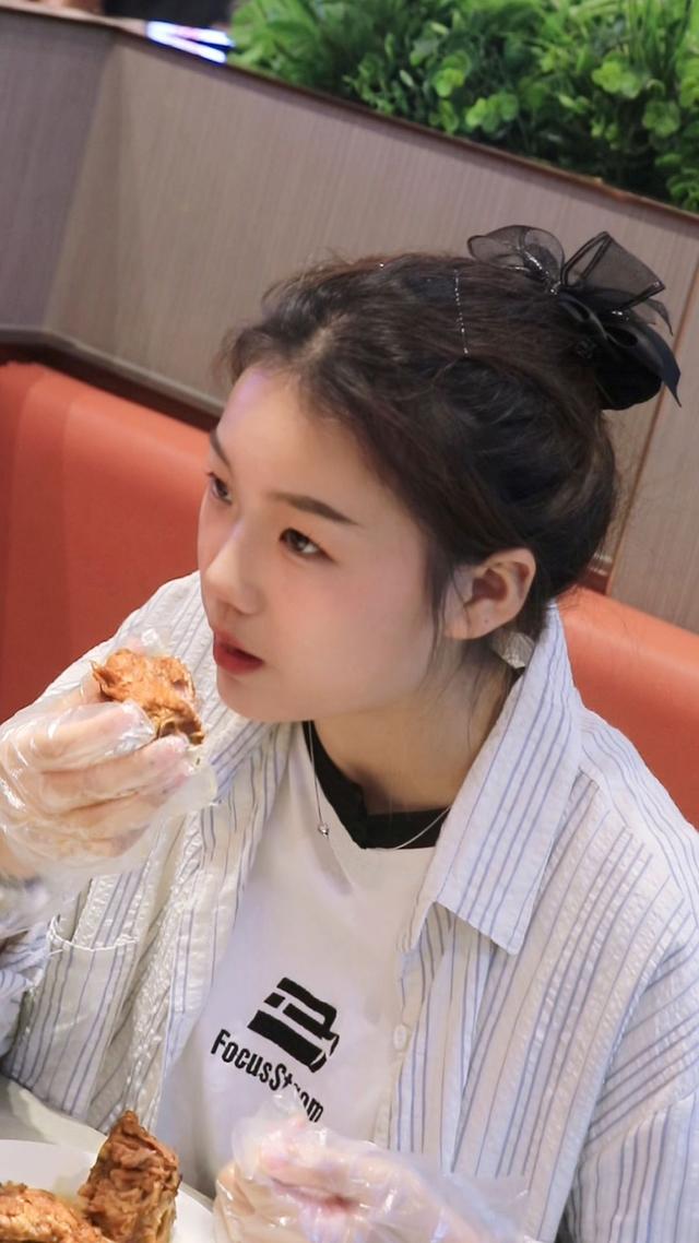 来北京旅游请一定要留 1 顿饭的时间给蝎王府，太好吃了
