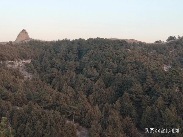 张家口市郊区还有如此丹霞地貌！