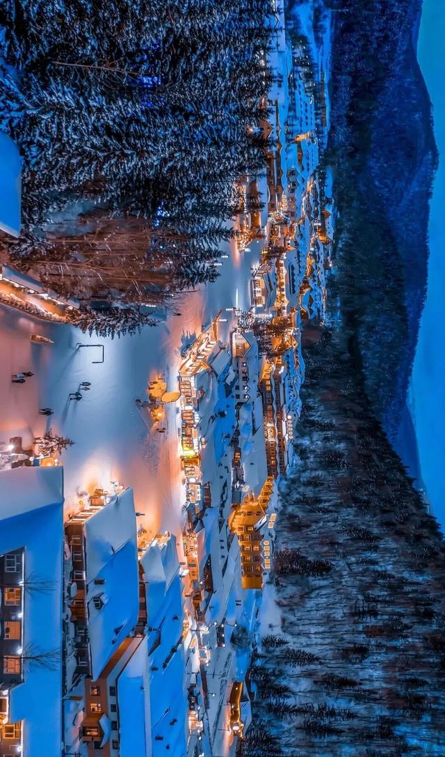 东北雪乡凉了？今年南方人却疯抢这3个冷门地，机票直接翻5倍！