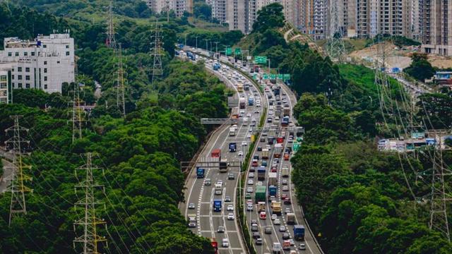 “宜居深圳”道路篇：山海与都市的交响