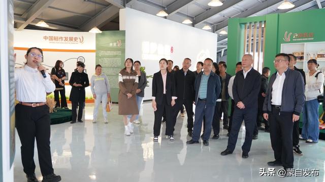 蒙自市草坝镇粮食文化展厅揭牌启用