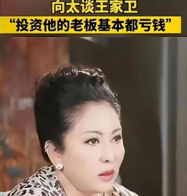 陪玩陪睡只是开胃菜。组团开嫖、目无王法、舔手指，演都不演了