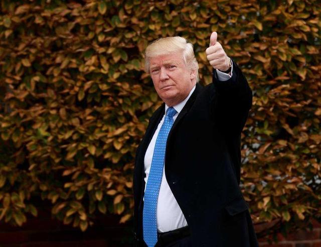 中美上桌谈判前，特朗普通知中国，一个不变	，白宫已踢走反华官员