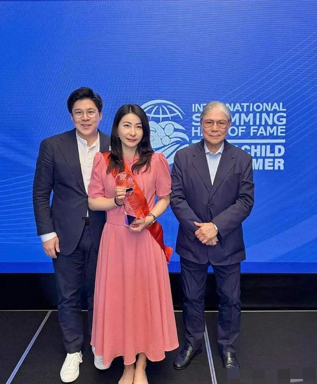 霍震霆没想到，儿媳郭晶晶再次官宣喜讯，让整个富太圈沉默