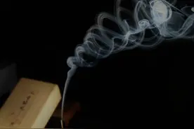 沉香助眠效果如何？ 为什么越来越多的有钱人喜欢点线香图片