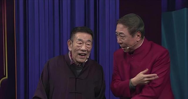 杨议曝冯巩缺席葬礼真相！打了俩电话没接，果断送来一纸公函