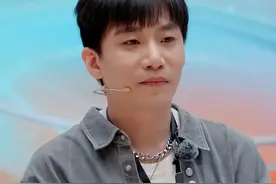 一波未平一波又起！何九华首度公开婚姻状态，王鸥未婚生子遭群嘲图片