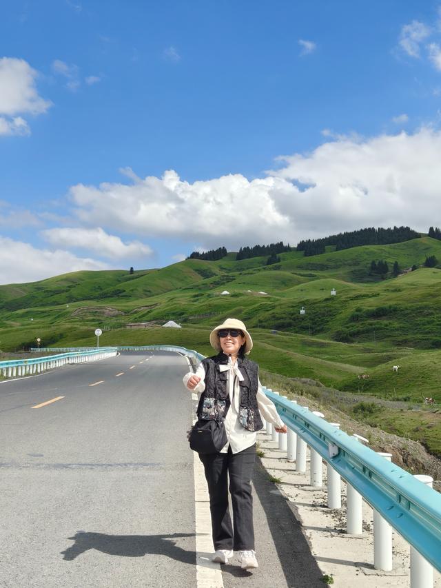 北疆行④——壮观的安集海大峡谷