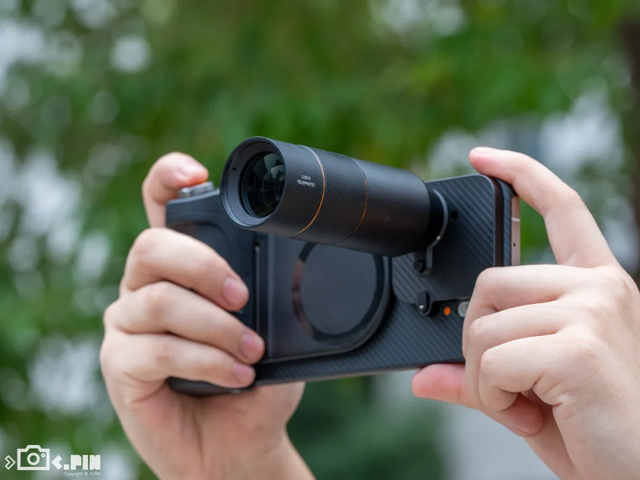 便宜大几百	，配置却更顶？子品牌手机开始“骑脸	”自家大哥了